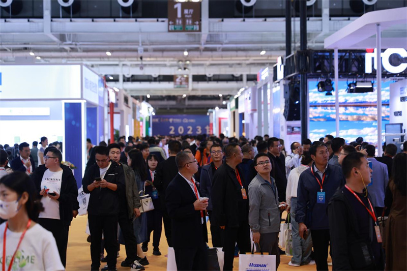 人氣爆棚|得高以氧助學(xué)引矚目，助力智慧教育實力圈粉       image1